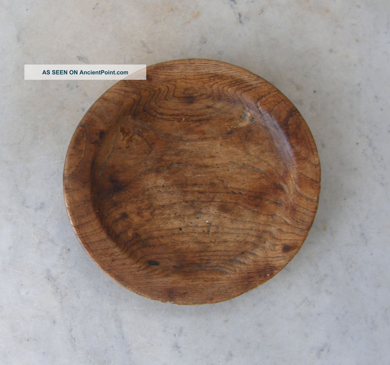 Child ' S Wooden Plate Hand Carved Round 6 