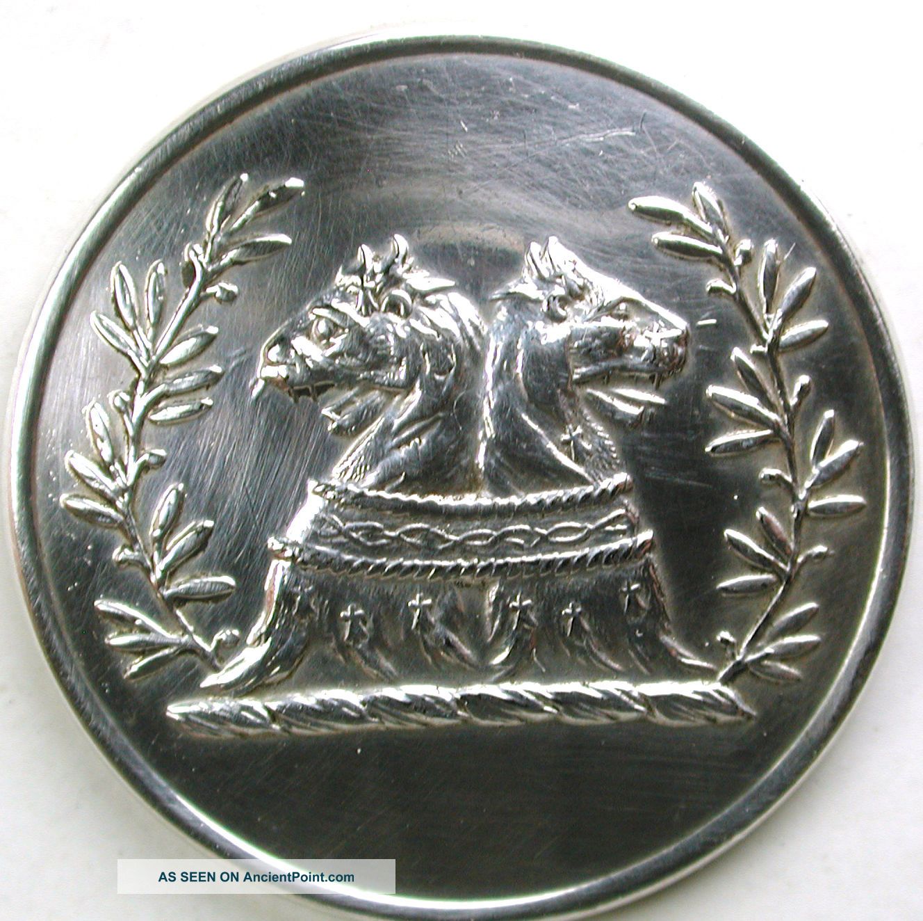 Antique Livery Button - Silver Plate Back To Back Lion Heads - 1 