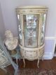 Vintage French Creamy Painted Shabby Gilded Ormolu Curved Glass Curio Post-1950 photo 1