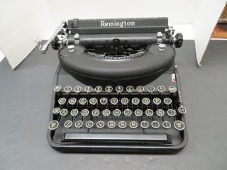 Antique Remington Rand Deluxe Noiseless Typewriter & Carrying Case,  C1938 - 1941 photo