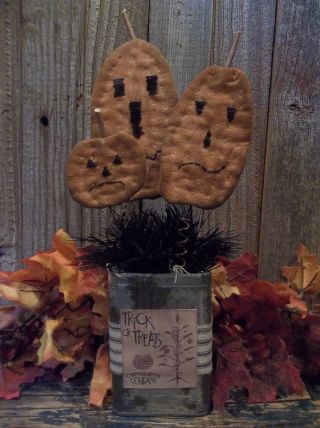 Handmade Halloween Decoration - Primitive Jack - O - Lanterns In Vintage Cocoa Tin photo