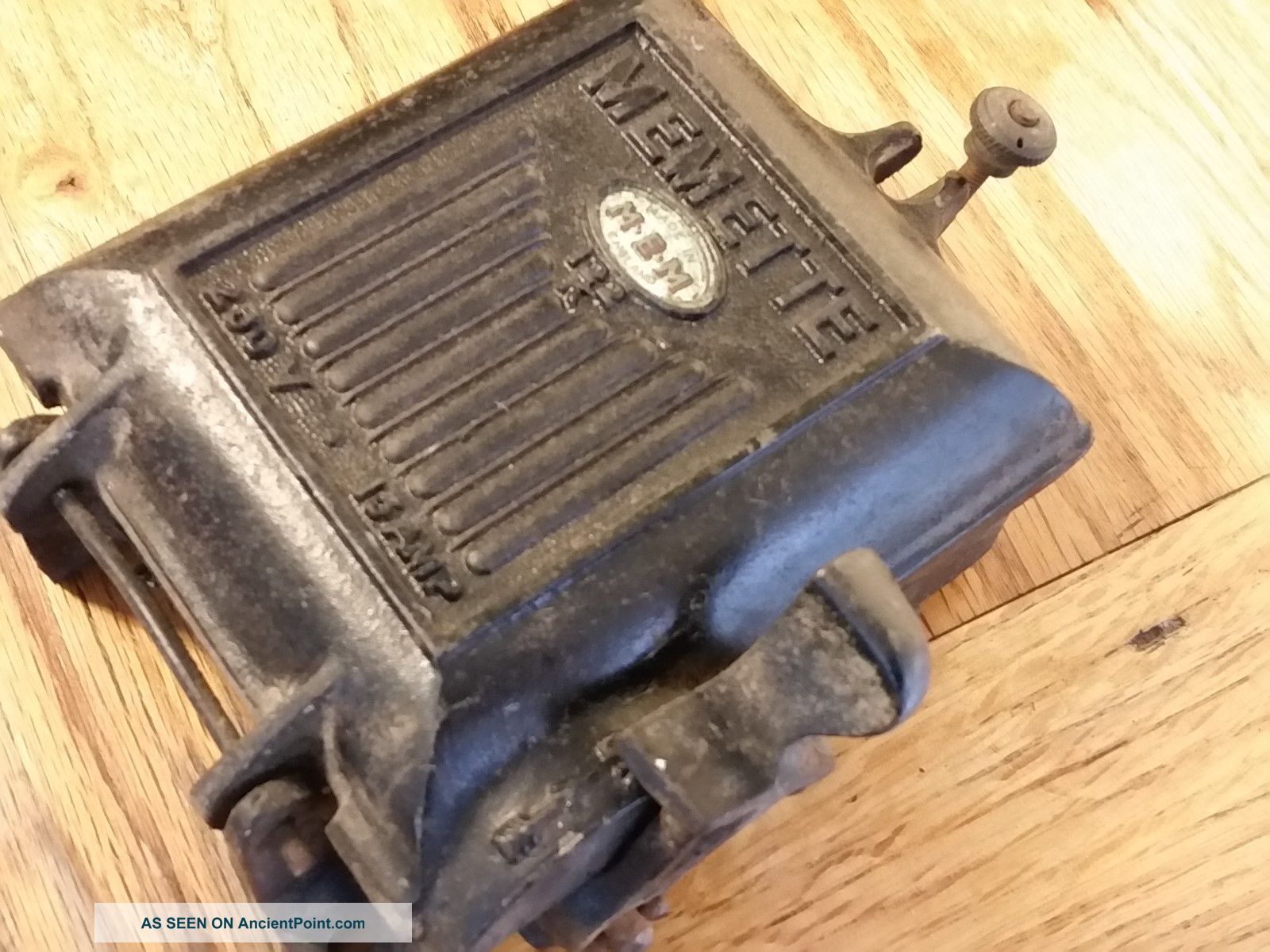 Vintage Art Deco Fuse Box,  Cast Iron.  Memette 15 Amp.  Steampunk Light Switches photo