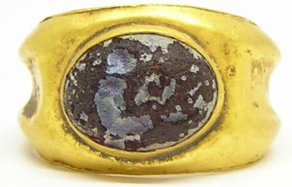 Ancient Roman Gold Intaglio Ring Of 300 Spartan Hero C.  2nd Century A.  D Size 8 photo
