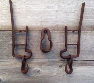 Antique Cast Iron Cattle Yoke Hardware Antique Farm Tools photo