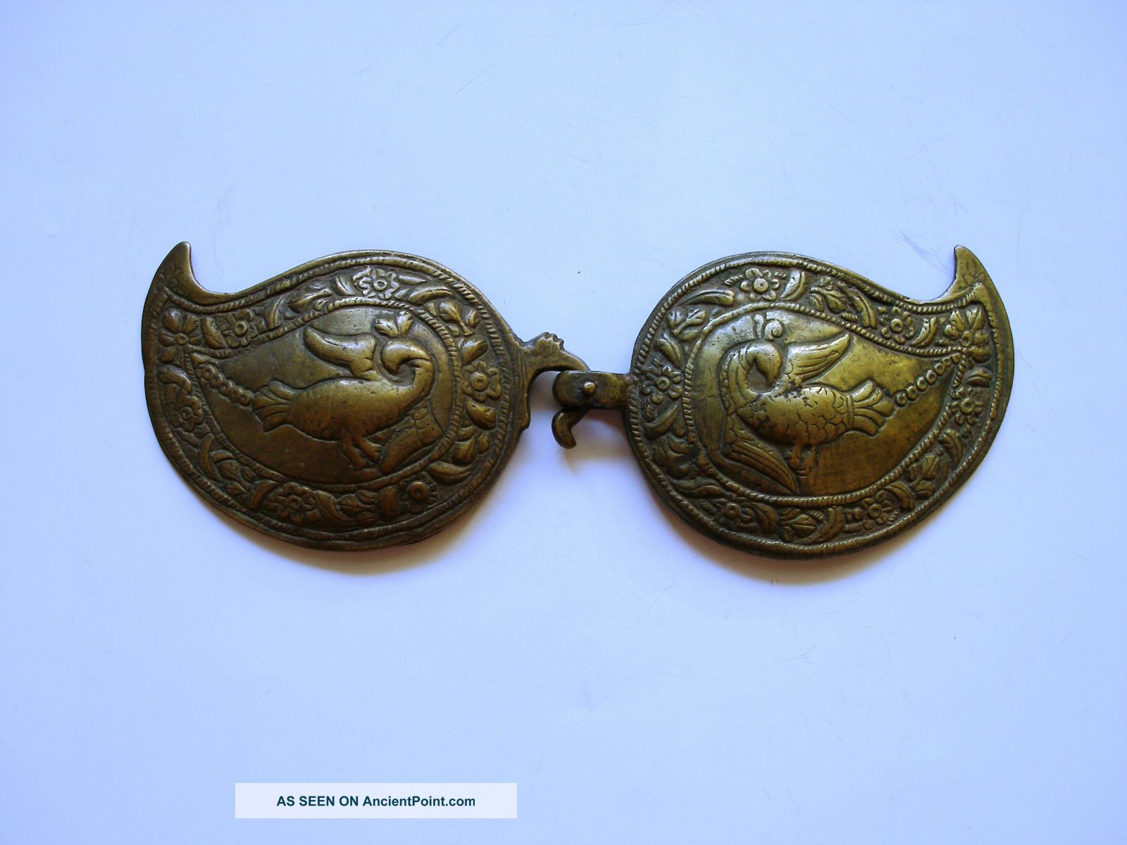 Antique Handmade Bronze Belt Buckle.  Mid.  18th Early 19th Century.  Ottoman Em. Islamic photo