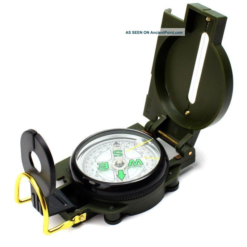 Army Green Compass Floating Luminous Dial Magnifying Viewer Outdoor Explore Compasses photo