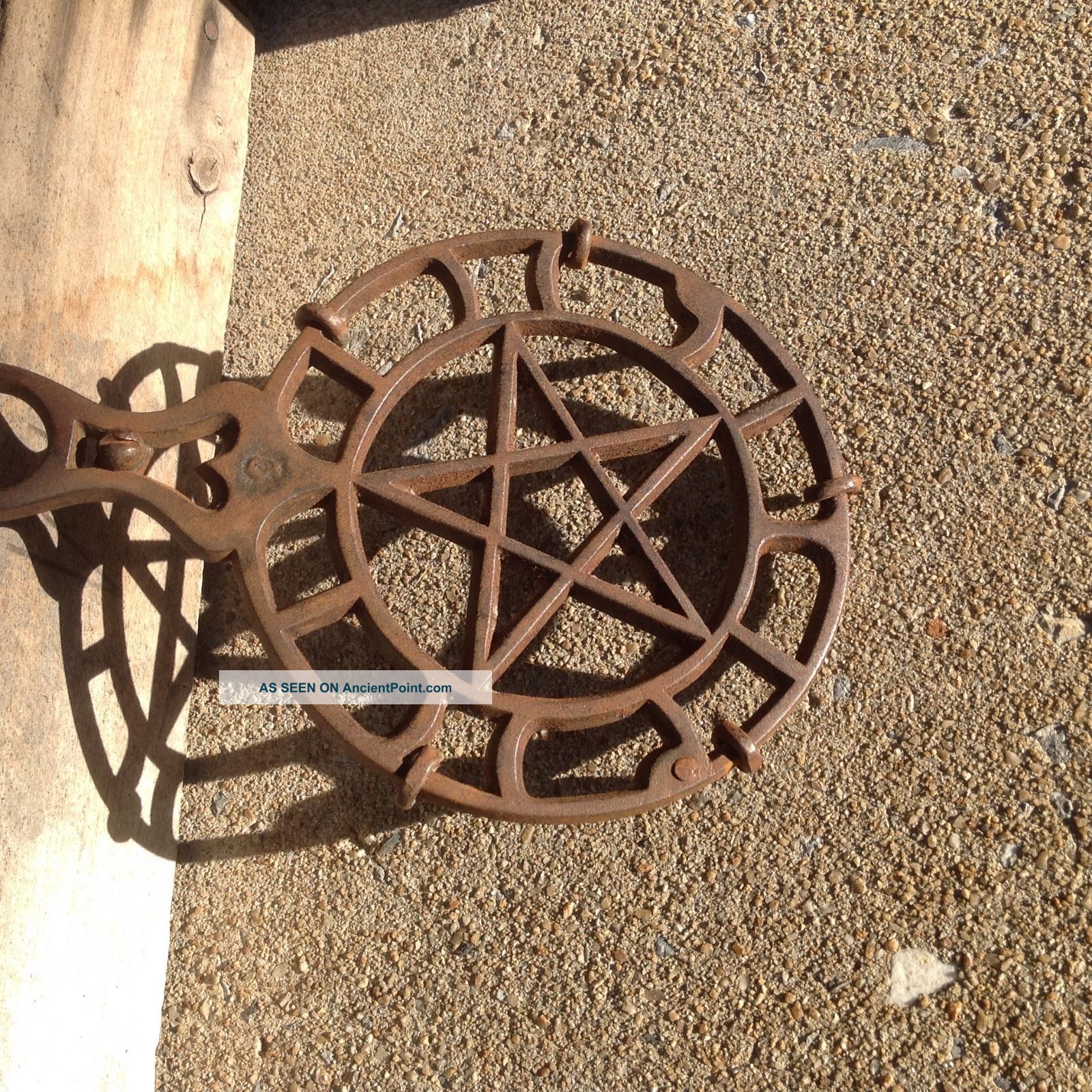 Cast Iron Trivet Wall Hanging Vintage Star Pentagram Heart Griswold? Footed Trivets photo