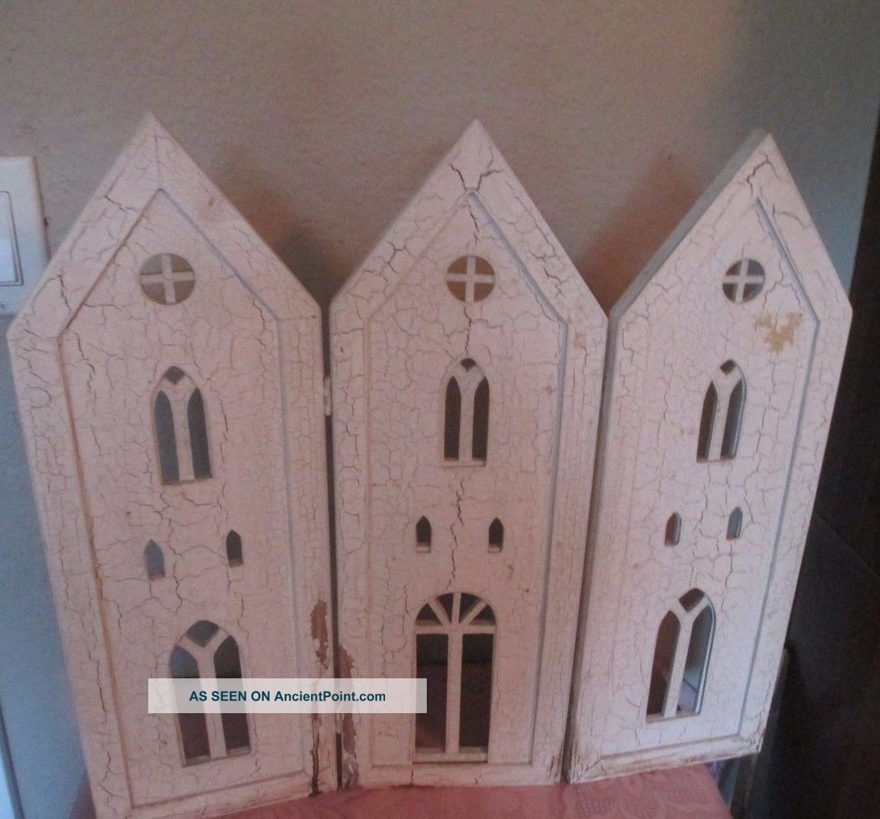 Small Shabby Cottage Trifold Wood White Steeple Screen Crackle Finish Other Antique Woodenware photo