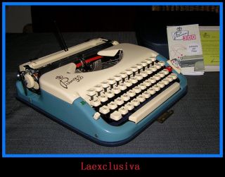 Fabulous Blue Princess Typewriter 50s Bitoned Serie - Near - Perfect - photo
