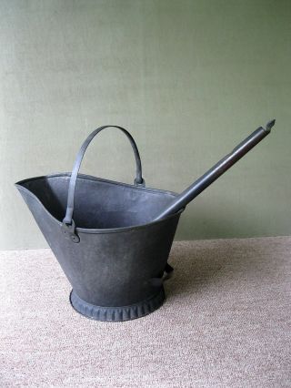 Antique Coal Scuttle Hod Bucket Primitive 16 Metal,  Ash Shovel,  Bail Handle photo