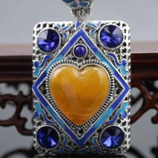 Exquisite Tibet Silver Inlaid Beeswax & Zircon Handwork Heart Motif Pendant photo