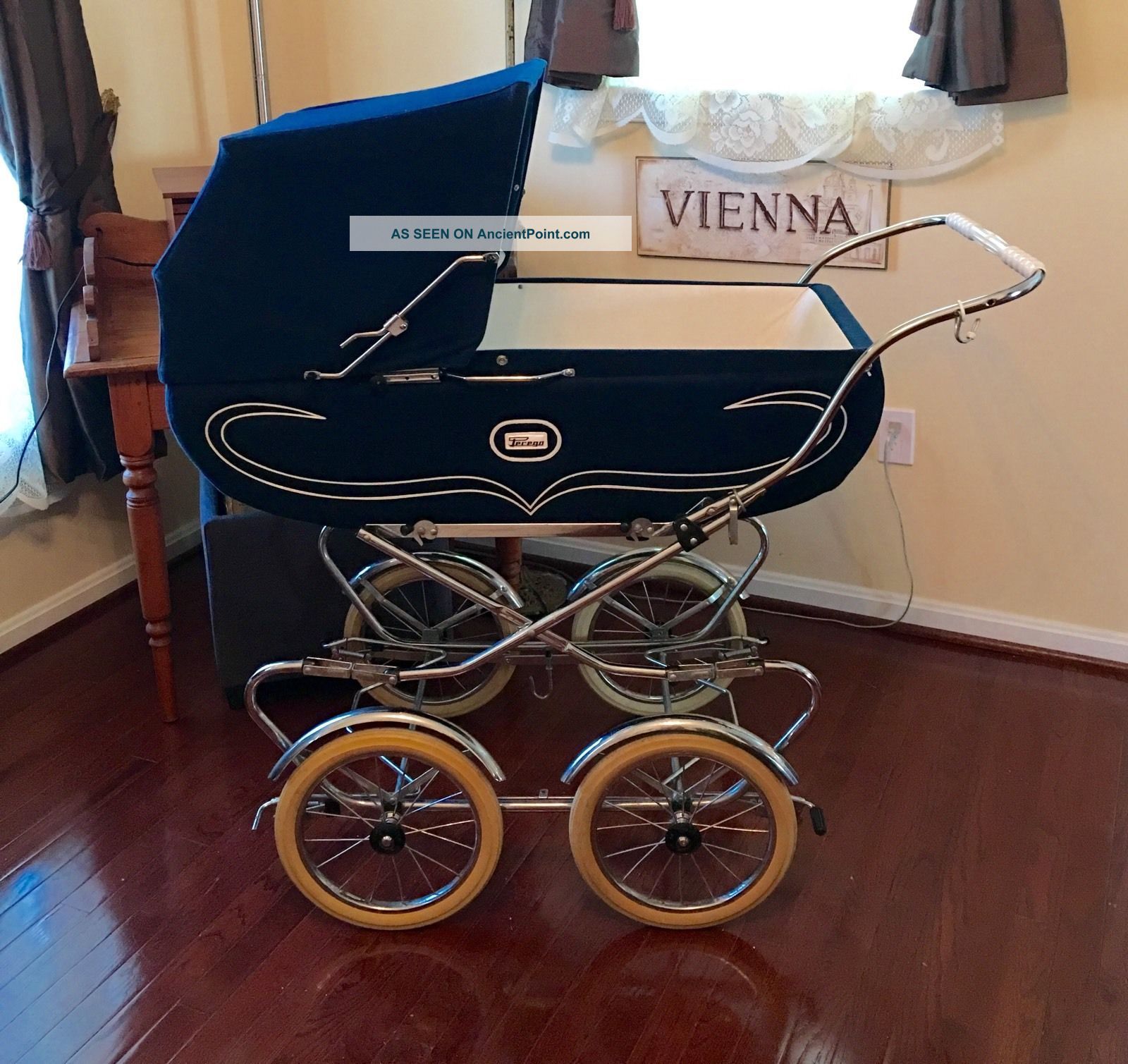 Vintage Italian Peg Perego Pram,  Baby Stroller,  Carriage.  Elegant Navy Blue. Baby Carriages & Buggies photo
