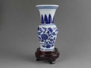 Chinese Classical Decorative Vase,  Jingdezhen Hand - Painted Ceramic Vase photo