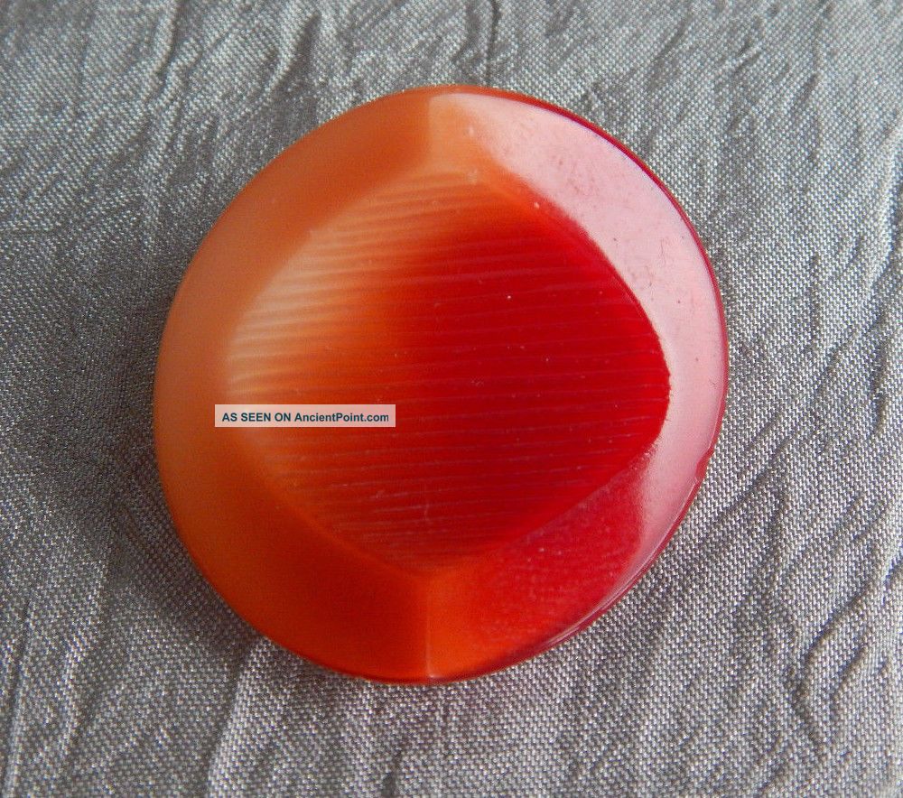 Vintage Glass Buttons Orangeish/red 003 - B Buttons photo