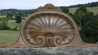 19thc Oak Carved Shell Pediment C.  1870 (1) photo