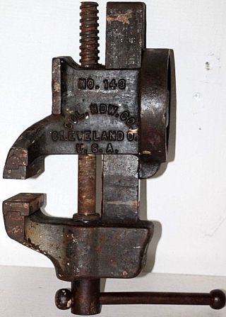 Antique 1910 ' S Columbian Bench Vise Clamp No.  143.  Open ' S To 4.  5 