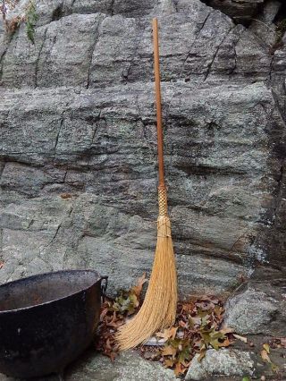 Primitive Old England Witch Hearth Broom Wood Pegged 64 
