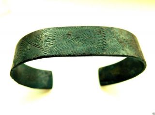 Ancient Viking Bronze Bracelet (k095). photo