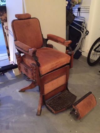 Vintage 1900s Louis Hanson Independence Antique Barber Chair photo