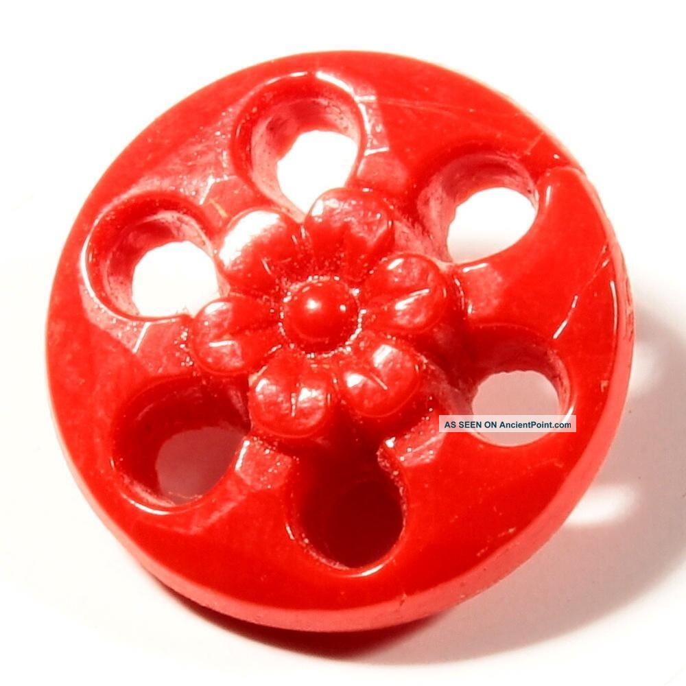 (1) 18mm Antique Art Nouveau Czech Bright Red Pierced Facet Flower Glass Button Buttons photo