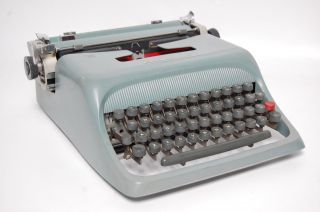 Olivetti Studio 44 Vintage Retro Typewriter W Rare Cursive Type Spain photo