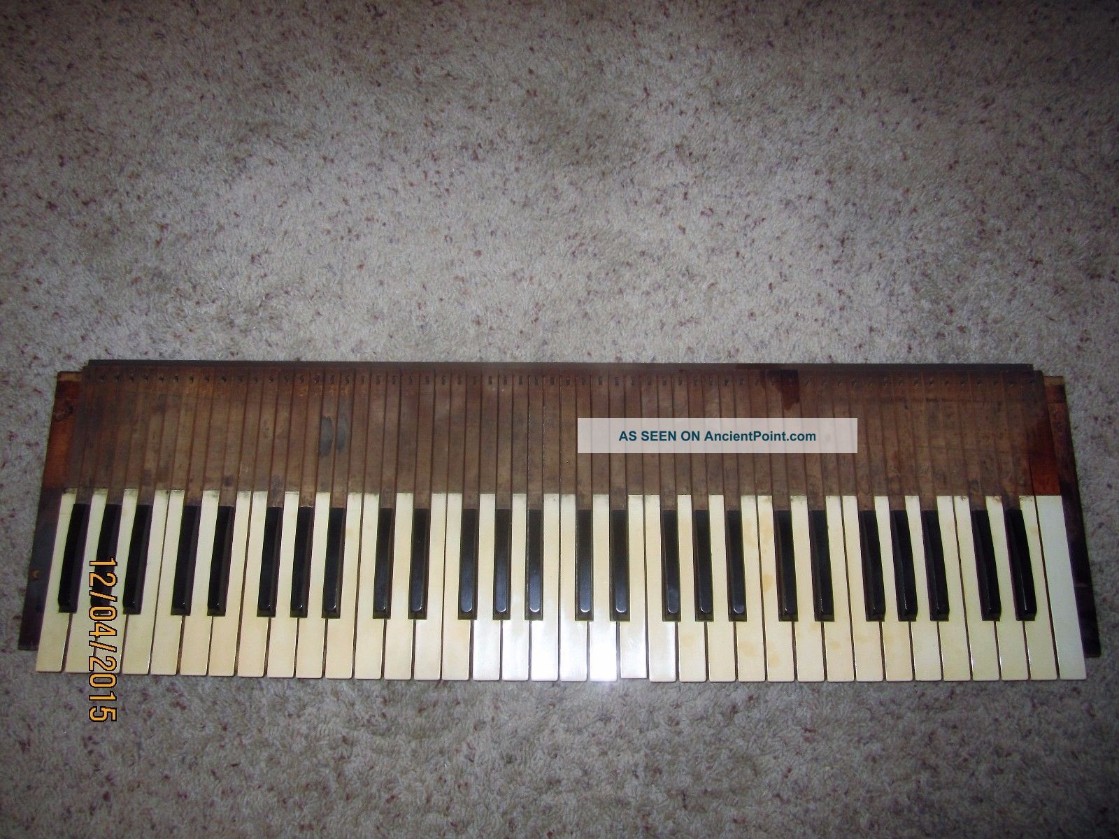 Antique 1800s Victorian Piano Keyboard Pump Reed Parlor Celluloid Organ Keys Keyboard photo