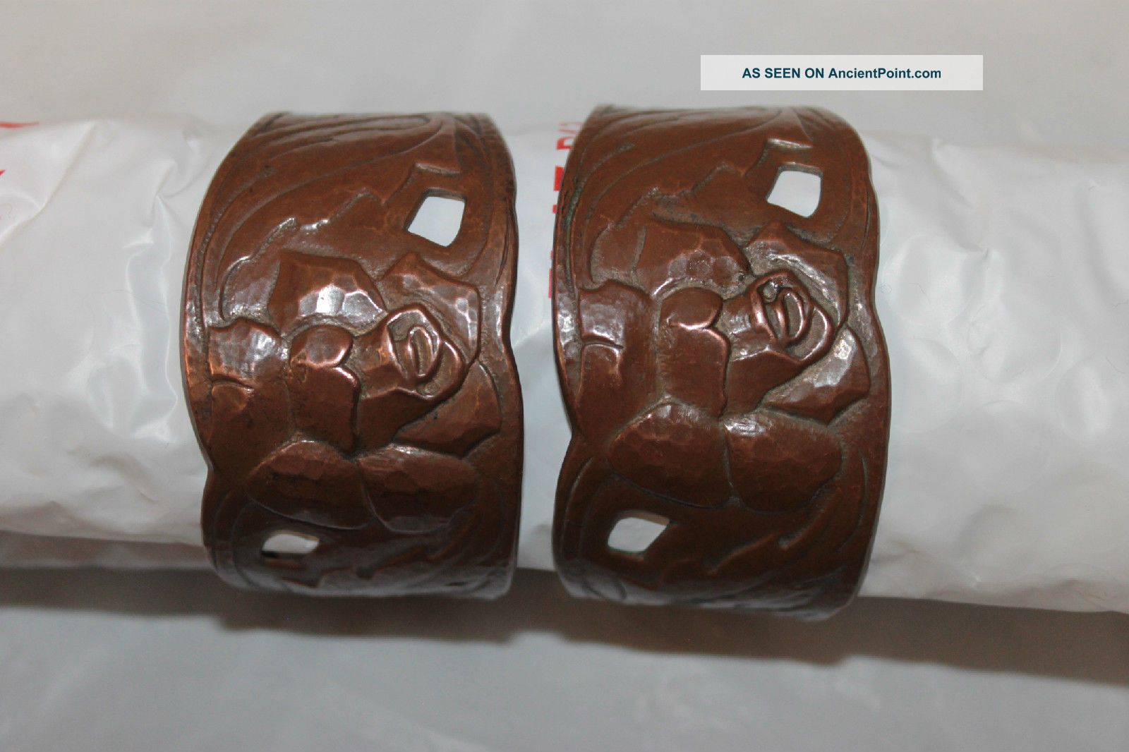 Pair Vtg Arts & Crafts Era Hammered Copper Embossed Floral Copper Cuff Bracelets Arts & Crafts Movement photo