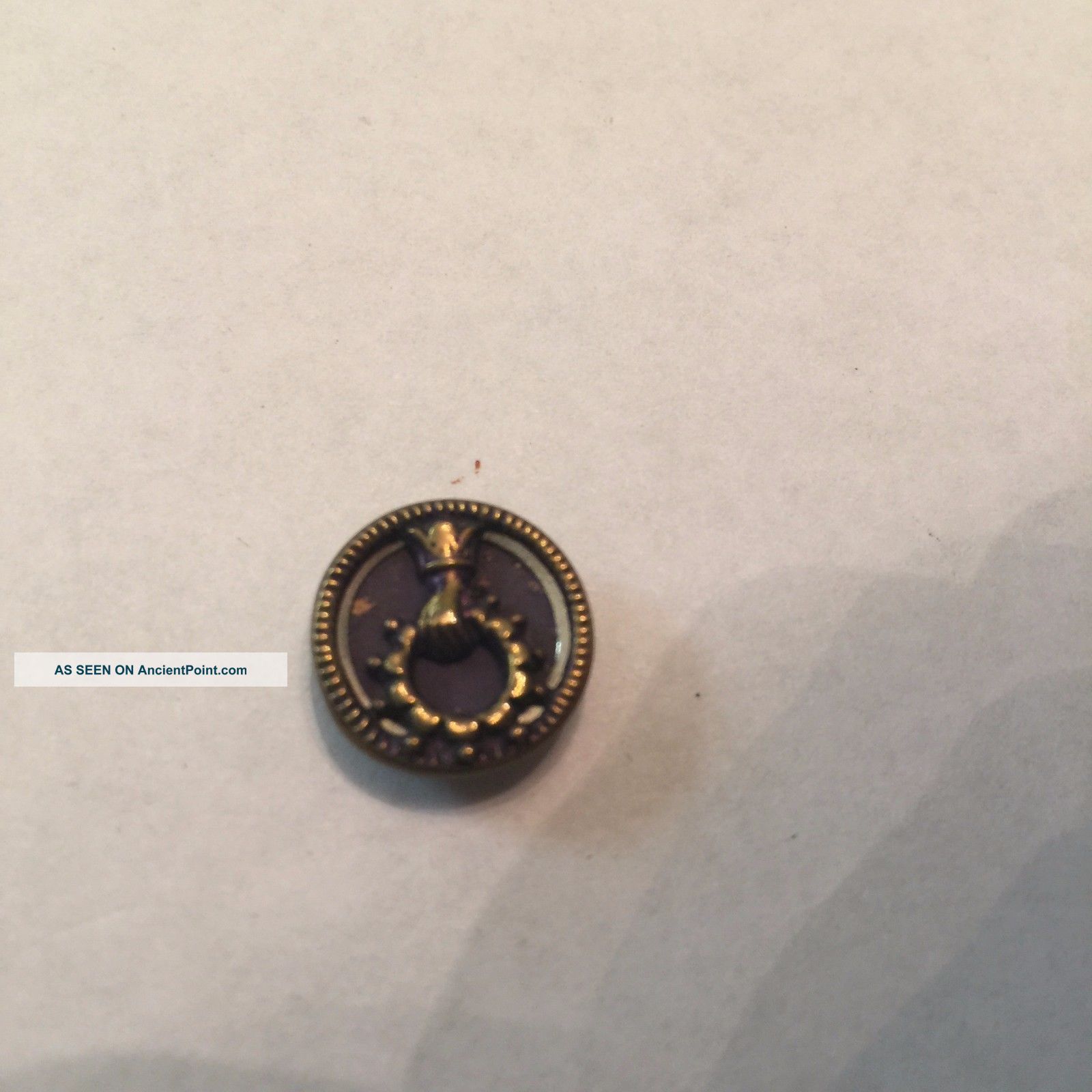 Antique Victorian Hand Holding Wreath Brass Metal Picture Button Buttons photo