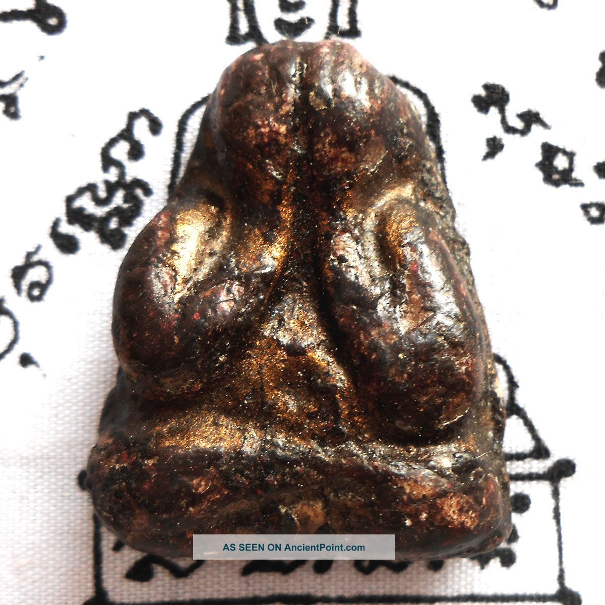 Powerful Magic Powder Buddha Lp.  Phra Pidta Pid Ta Thai Amulet Life Protection Amulets photo