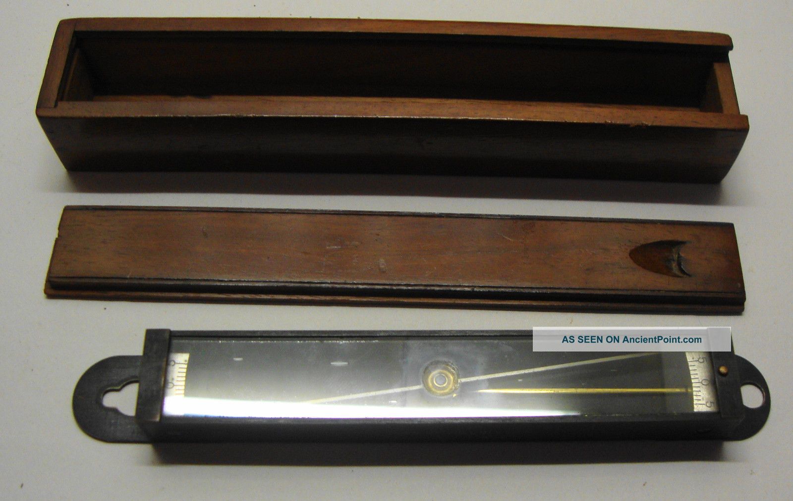 Ww1 Director No 1 Houghton - Butcher M.  F.  Co Ltd 1916 No 206 Through Compass Cased Other Antique Science Equip photo