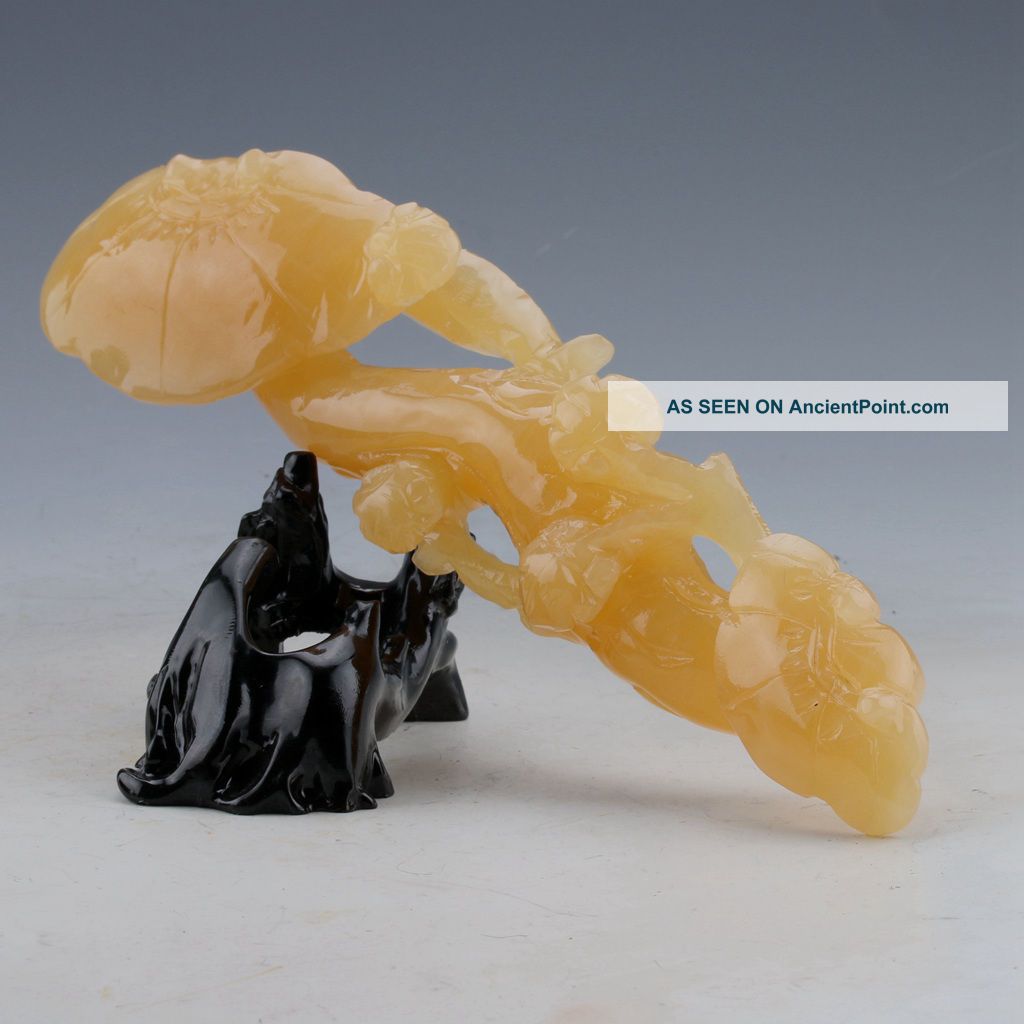 100 Natural Mihuang Jade Hand - Carved Ruyi Statue Other Antique Chinese Statues photo