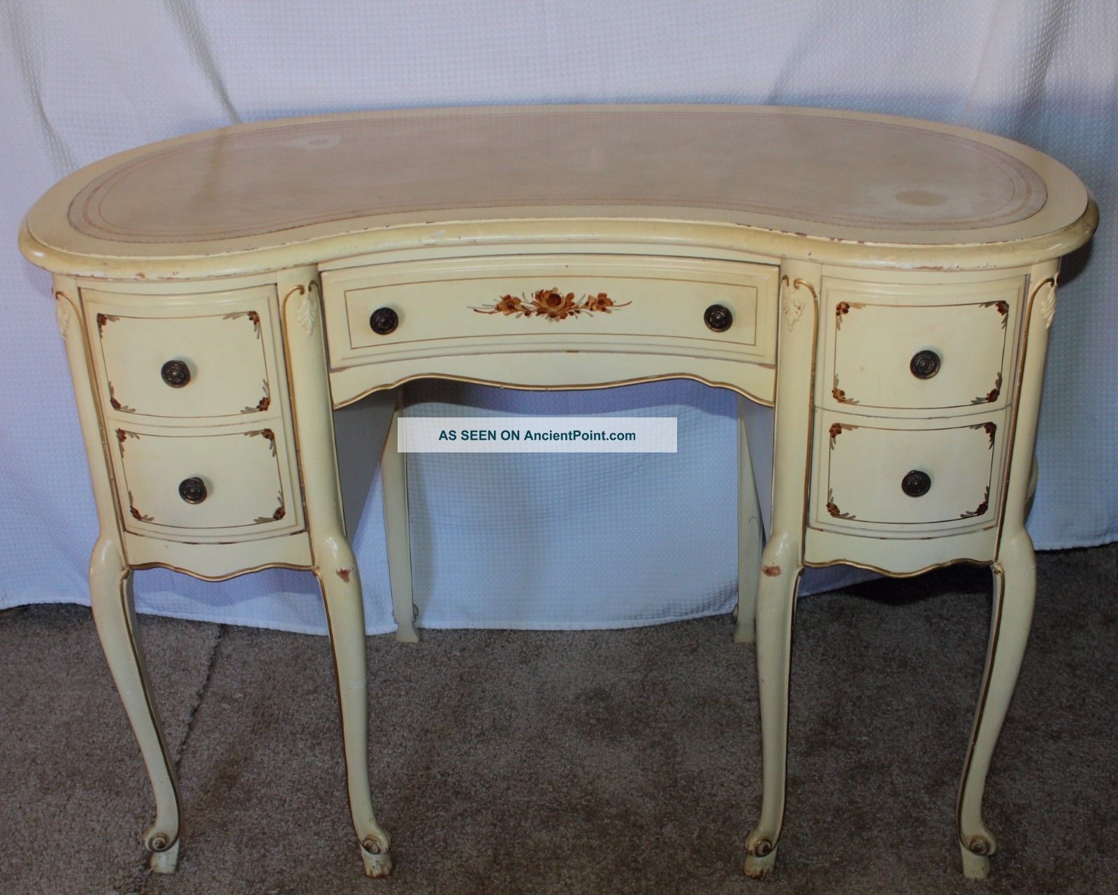 French Hand Painted Kidney Shaped Ladies Writing Desk With Leather Top