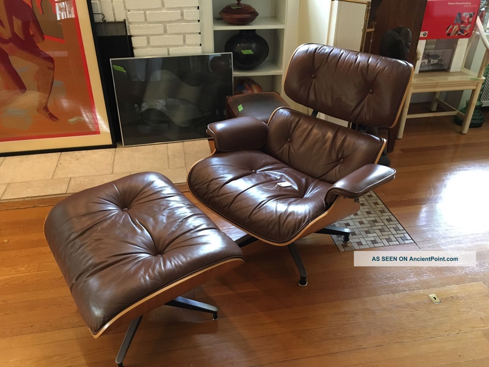 Herman Miller Eames Lounge Chair And Ottoman Walnut Mid Century Modern Mid-Century Modernism photo