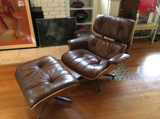 Herman Miller Eames Lounge Chair And Ottoman Walnut Mid Century Modern photo