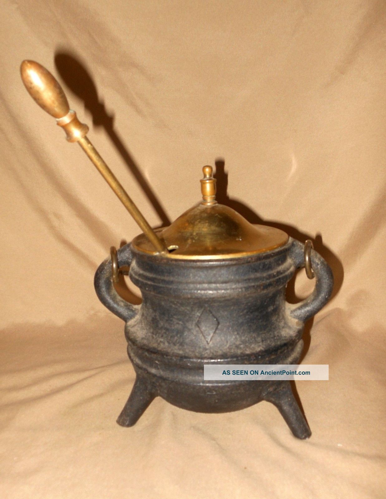 Cast Iron Vintage Fireplace Fire Starter Oil Pot With Brass Lid,  Handle & Wand. Hearth Ware photo