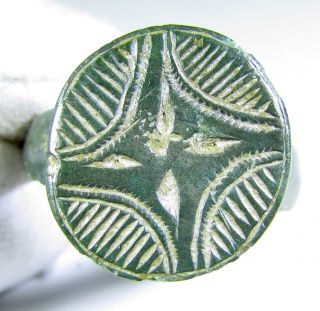 Rare Medieval Period Bronze Christian Ring Depicting Star Of Bethlehem - Mn6 photo
