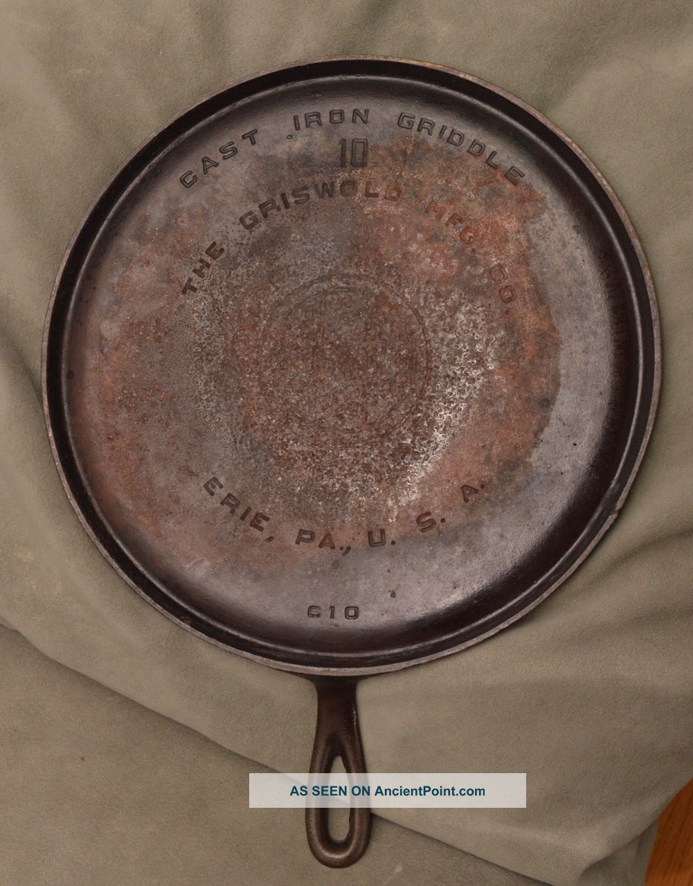 Antique Griswold 10 610 Cast Iron Flat Griddle.  Erie Pa Usa Other Antique Home & Hearth photo
