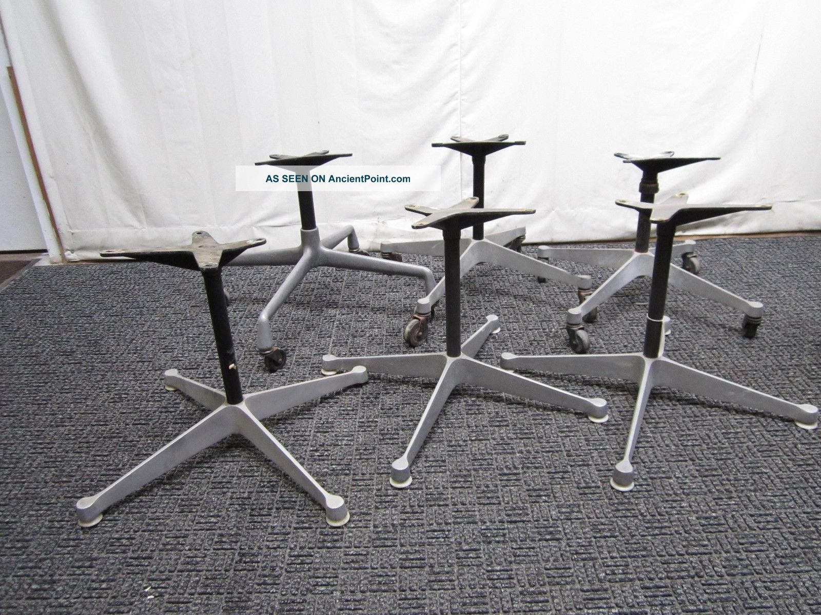 Eames Herman Miller Shell Chair Bases 2 Available Mid-Century Modernism photo