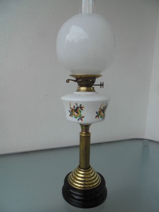 Vintage Twin Duplex Brass Column Oil Lamp. photo