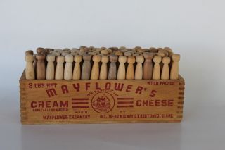 Mayflower ' S Cream Cheese Boston Wooden Box Full Of Vtg Clothespins Laundry photo