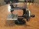 Rare 1922 Antique Vintage 3rd Singer 20 Small Child Toy Sewing Machine Sewing Machines photo 1