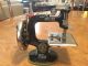 Rare 1922 Antique Vintage 3rd Singer 20 Small Child Toy Sewing Machine Sewing Machines photo 2