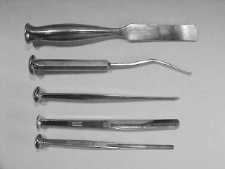 Group Of 5 Antique Stainless Steel Surgical Bone Chisels Sklar,  Haslam,  Codman, photo