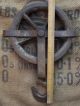 Vintage Well Pulley Wheel & Hook Old Garden Interior Design Industrial Iron Tool Garden photo 4