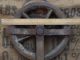 Vintage Well Pulley Wheel & Hook Old Garden Interior Design Industrial Iron Tool Garden photo 5