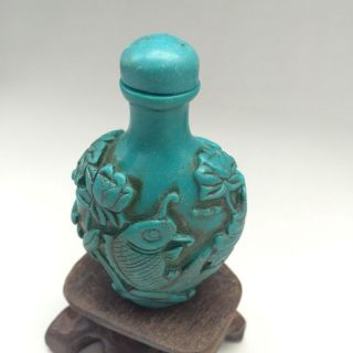 China ' S Artificial Turquoise Hand - Carved Fish Snuff Bottles photo