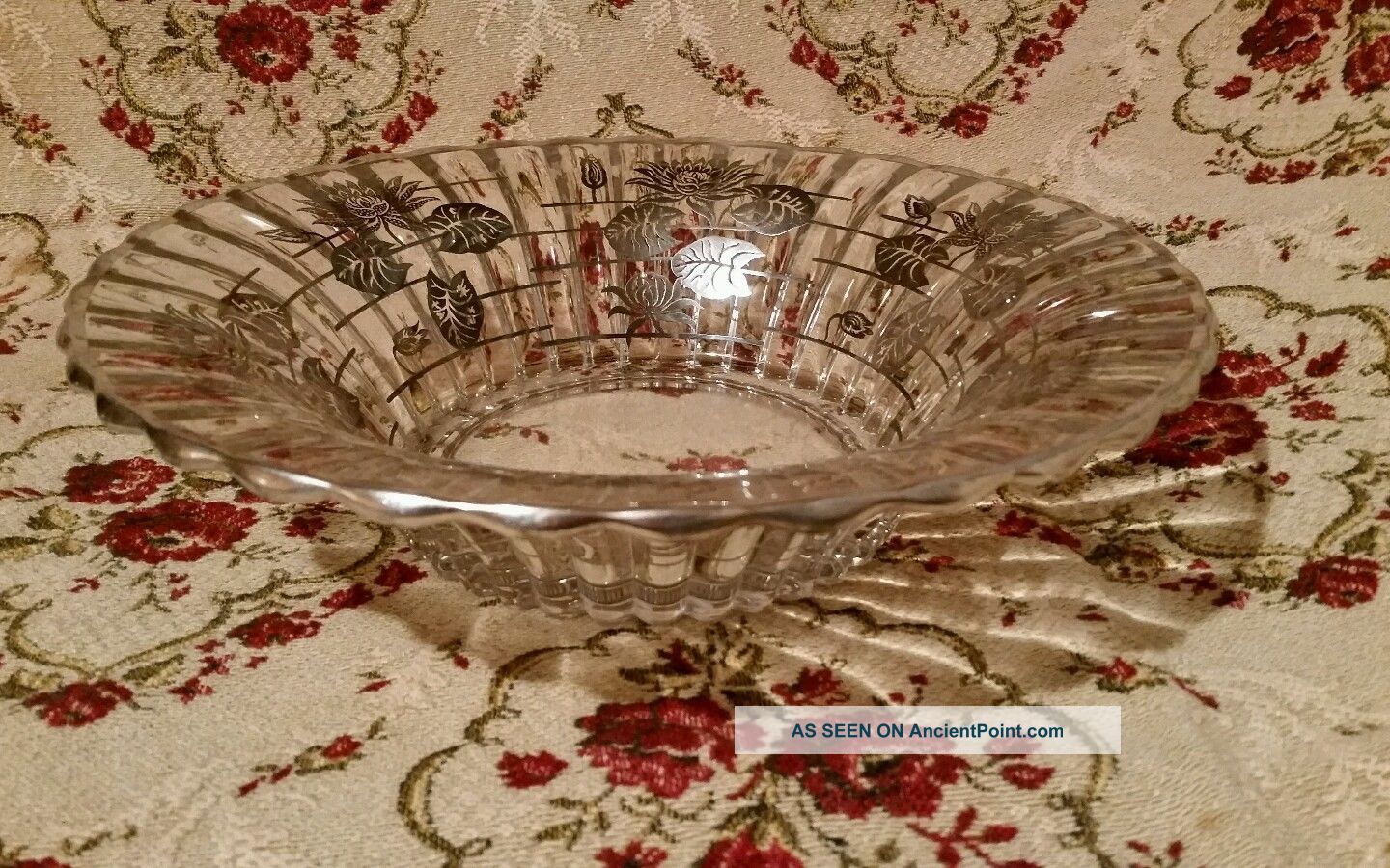 Vintage ' Ribbed Bowl Silver Overlay,  Large Fruit / Display.  Stunning Other Antique Glass photo