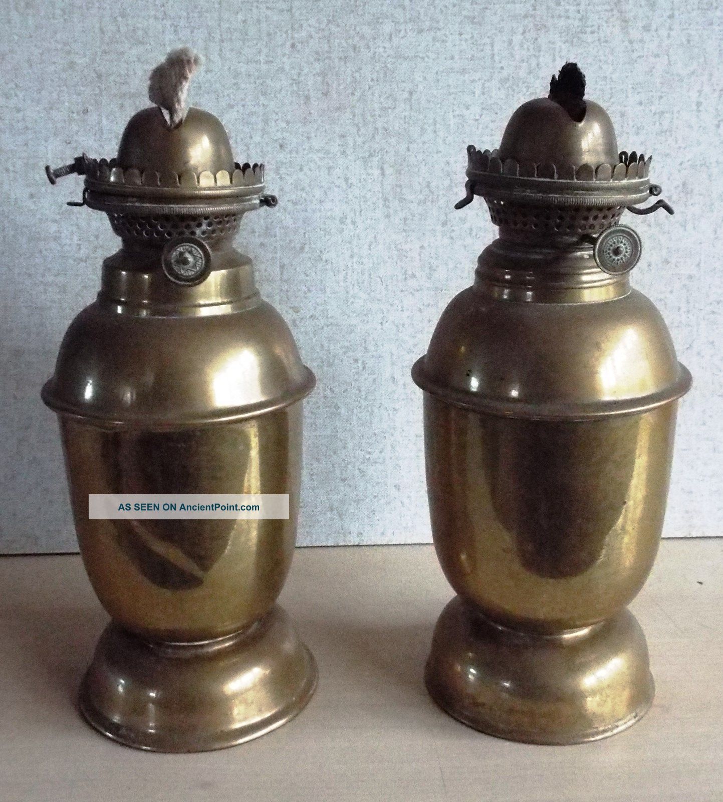 Pair Solid Brass Antique Ships Gimbal Weighted Paraffin Oil Lamps 8 Inches Tall Lamps photo
