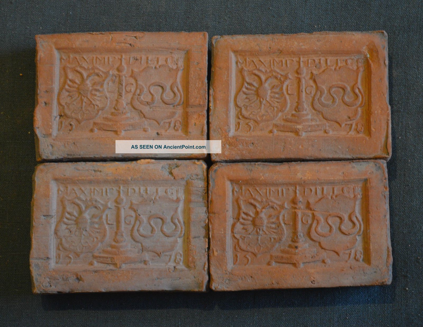 4 Rare Fireplace Tiles With A Decor Of Cotes Of Arms Belgium Dated 1578 Other Antiquities photo