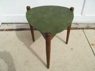 Vintage Mid Century Modern Guitar Pick Table End Side Table Tapered Legs photo
